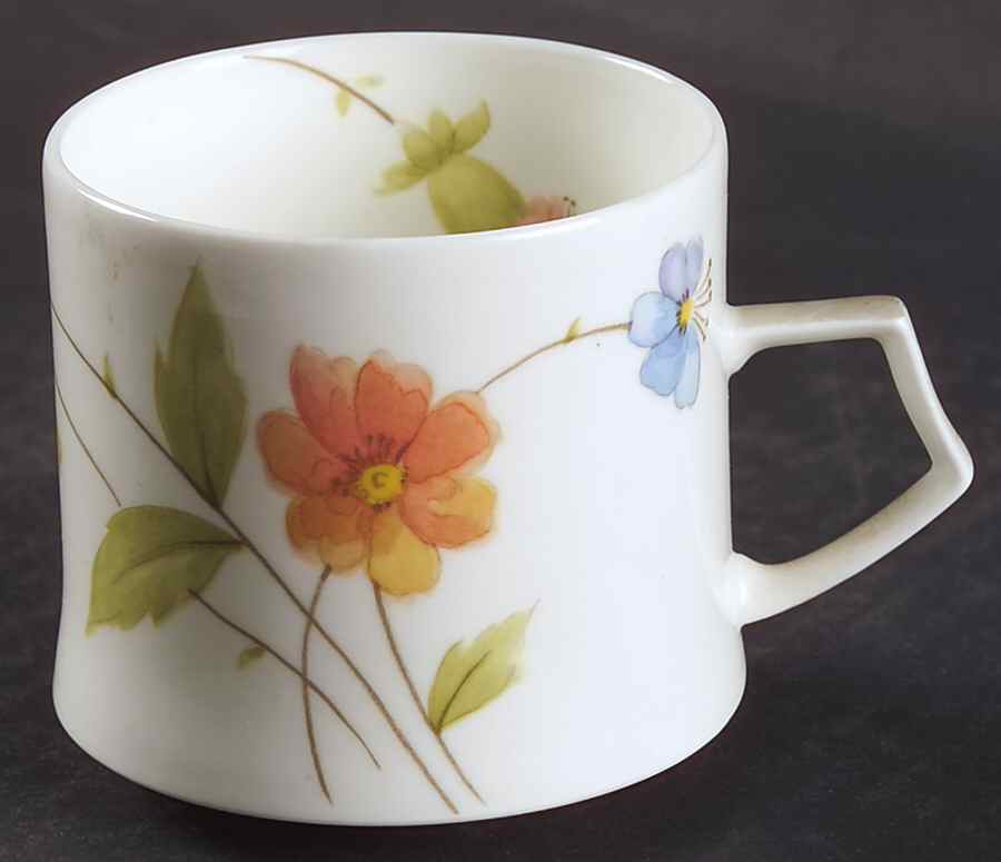 Just Flowers Flat Cup by Mikasa-1