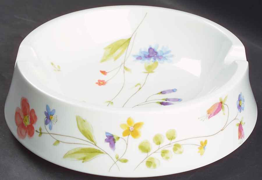 Just Flowers Large Ashtray by Mikasa-1