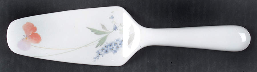 Just Love Solid Ceramic Pie/Cake Server by Mikasa-1