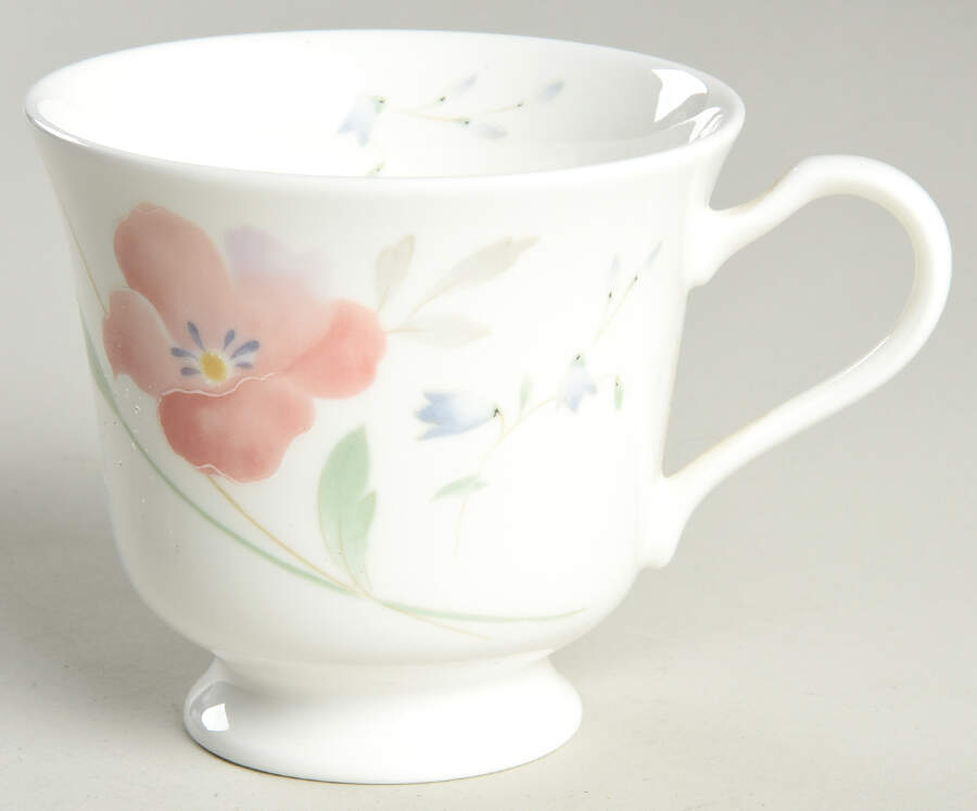 Just Love Footed Cup by Mikasa-1