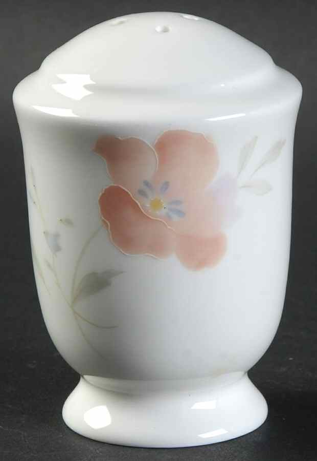 Just Love Salt Shaker by Mikasa-1