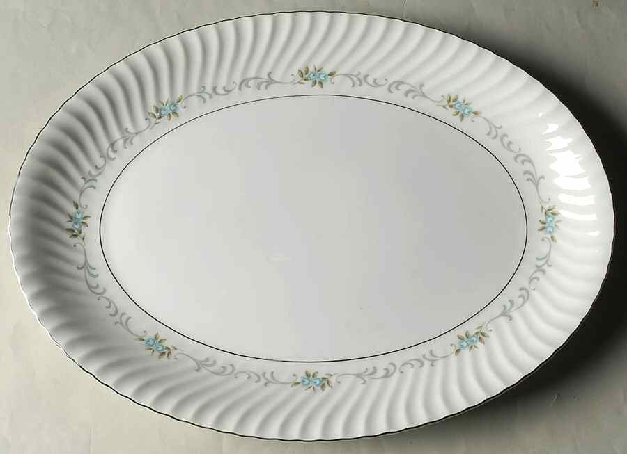Justina 16" Oval Serving Platter by Mikasa-1