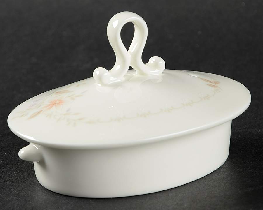 June Splendor Lid for Coffee Pot by Mikasa-1
