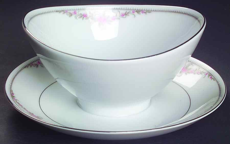 Kensington Gravy Boat with Attached Underplate by Mikasa-1
