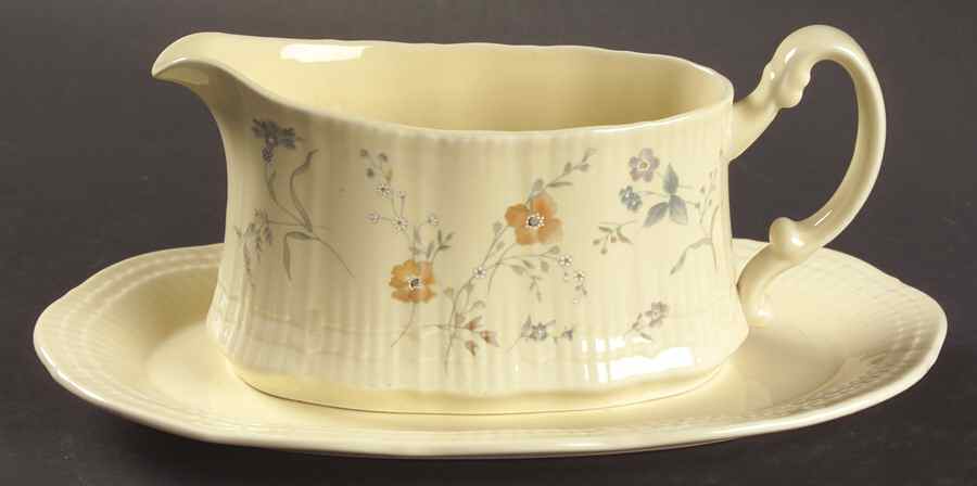 Kent Gravy Boat & Underplate/Relish by Mikasa-1