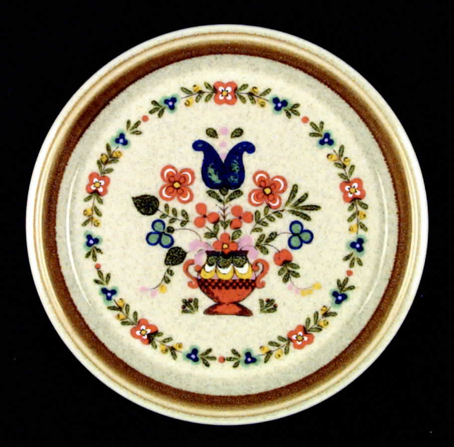 Kissing Cousins Salad Plate by Mikasa-1