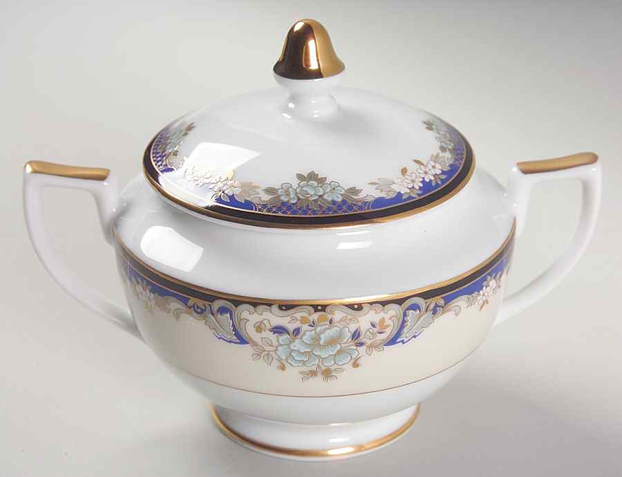 Kingsley Sugar Bowl & Lid by Mikasa-1