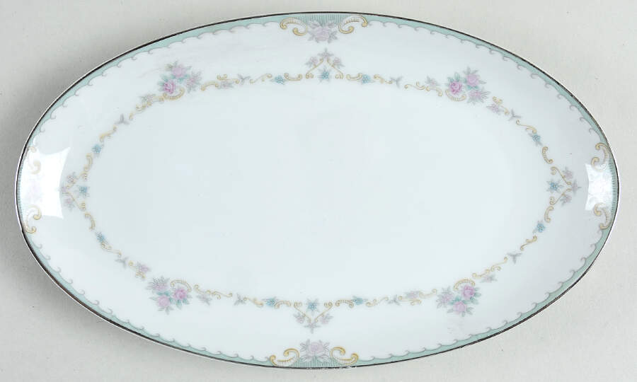 Kingsway Underplate for Gravy Boat by Mikasa-1
