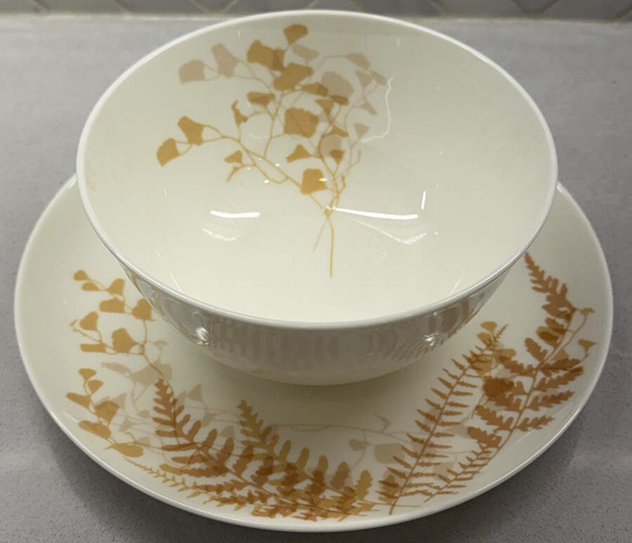 Lacy Fern Brown Gravy Boat with Attached Underplate by Mikasa-1