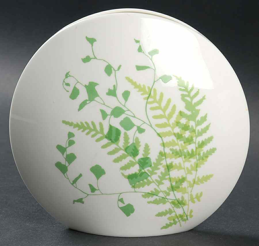 Lacy Fern Green 5" Vase by Mikasa-1