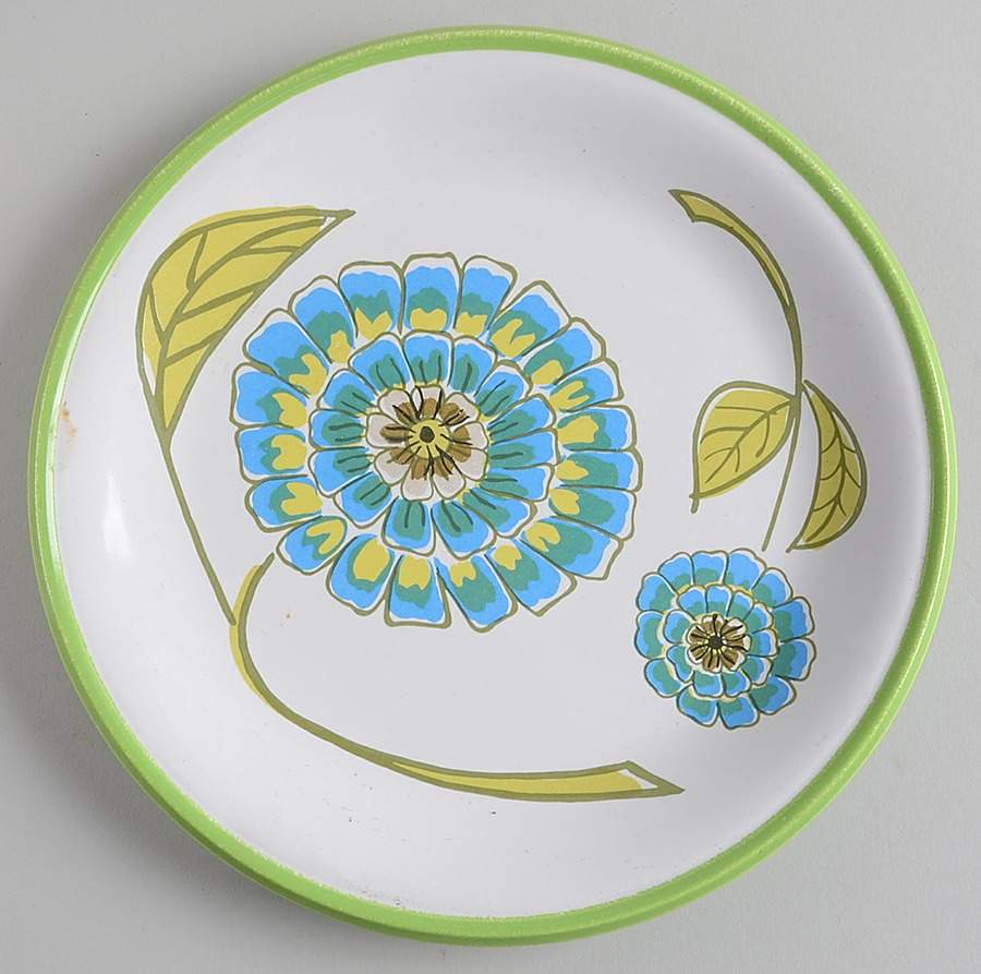 La Mancha Salad Plate by Mikasa-1