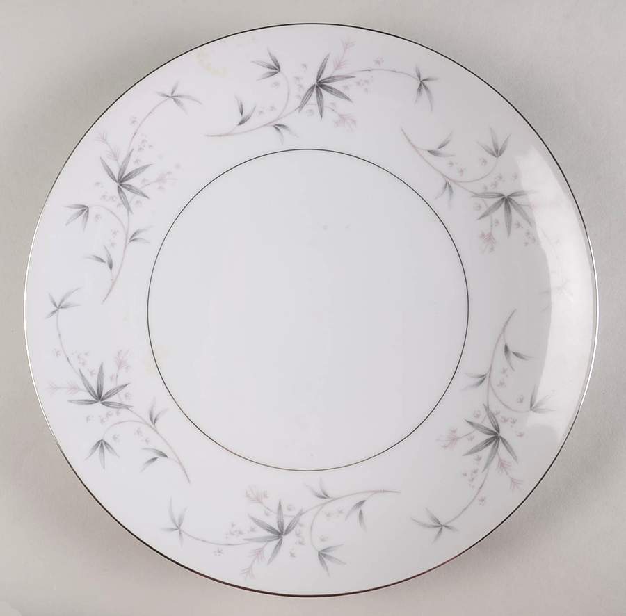 Lanai 12" Chop Plate (Round Platter) by Mikasa-1
