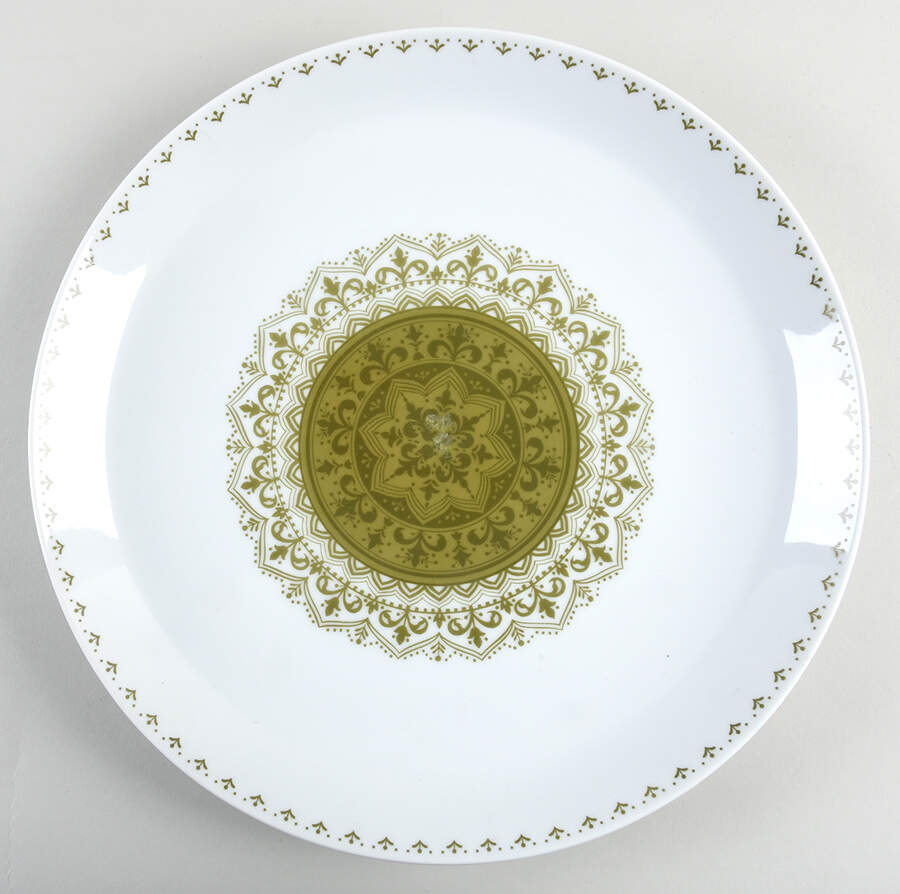 La Ronde 12" Chop Plate (Round Platter) by Mikasa-1