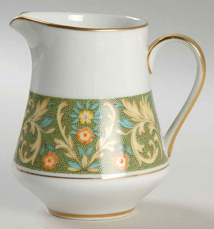Larchmont (#5865) Creamer by Mikasa-1