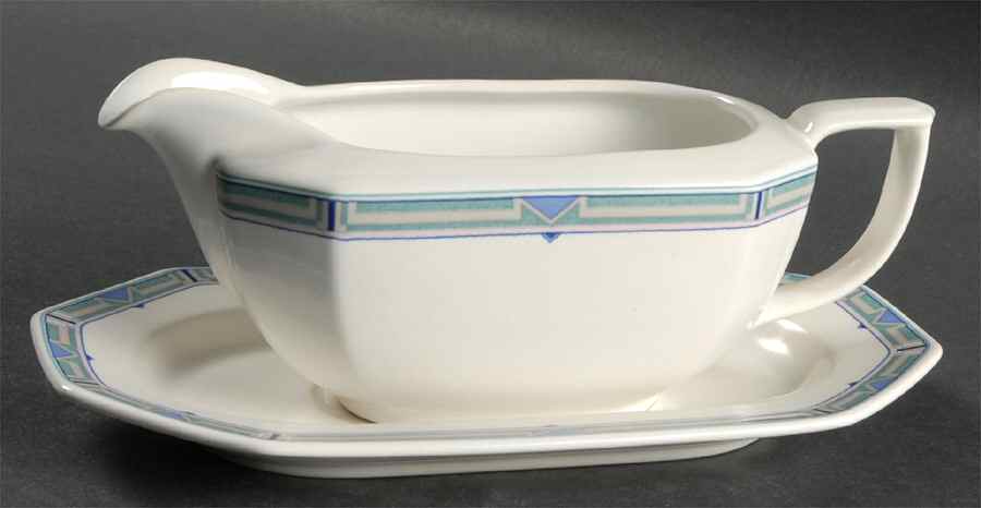 Laredo Gravy Boat & Underplate by Mikasa-1