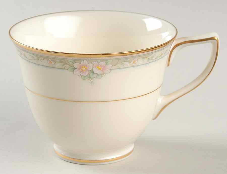 La Rose Footed Cup by Mikasa-1
