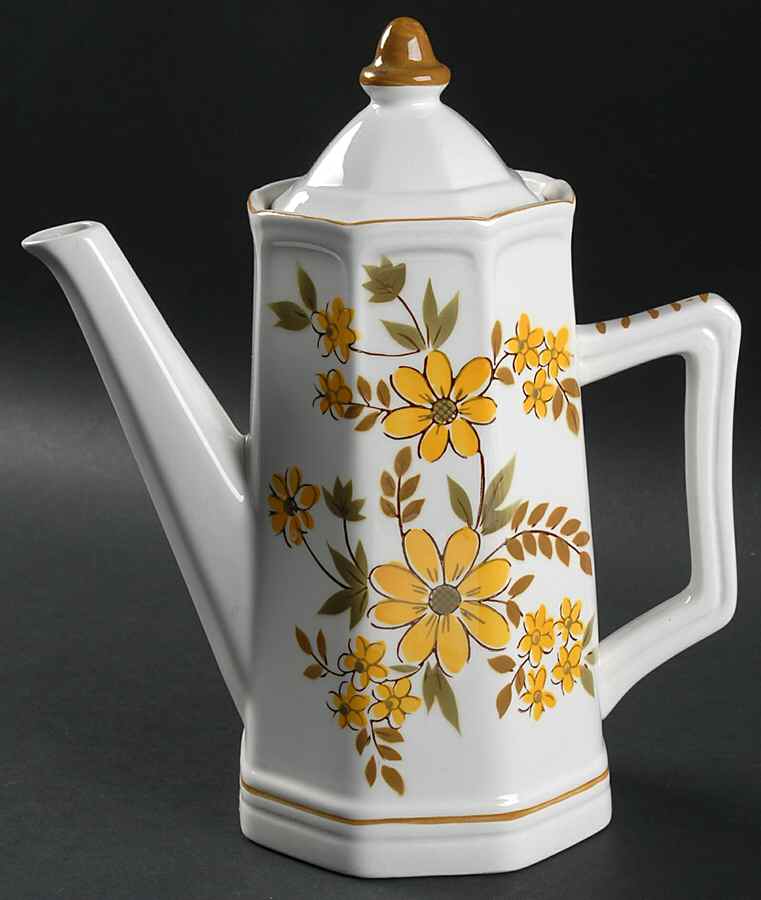 Latina Coffee Pot & Lid by Mikasa-1