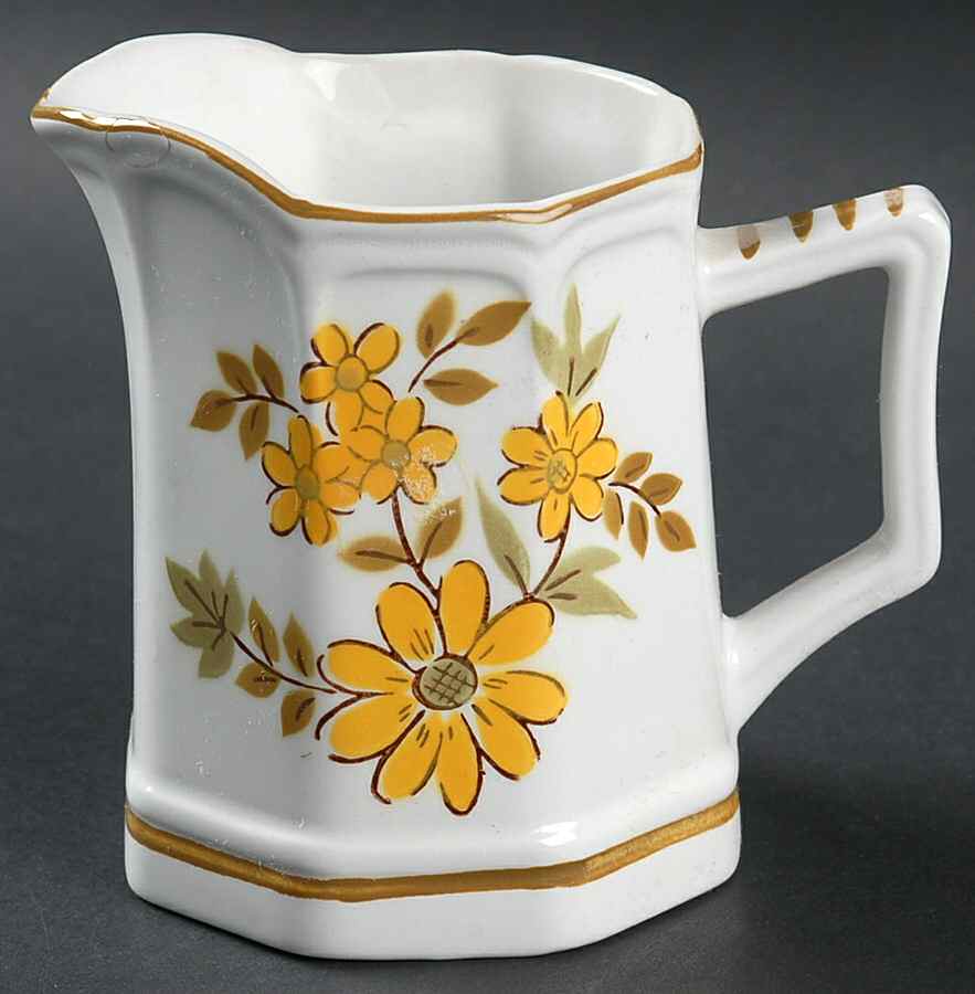 Latina Creamer by Mikasa-1