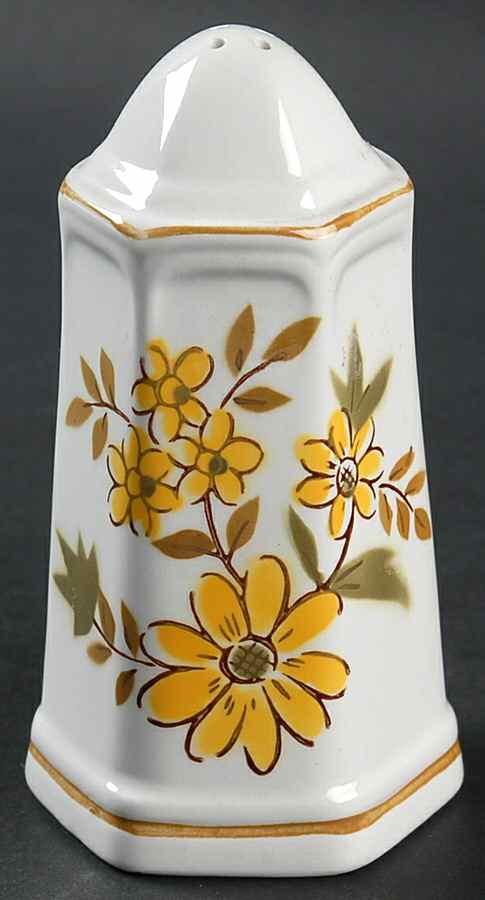 Latina Pepper Shaker by Mikasa-1