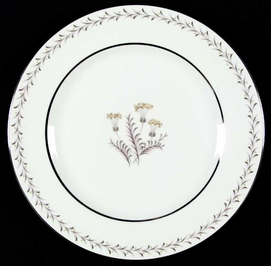Lenora Dinner Plate by Narumi-1