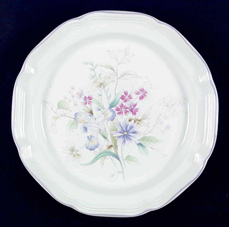 Lighthearted Dinner Plate by Mikasa-1