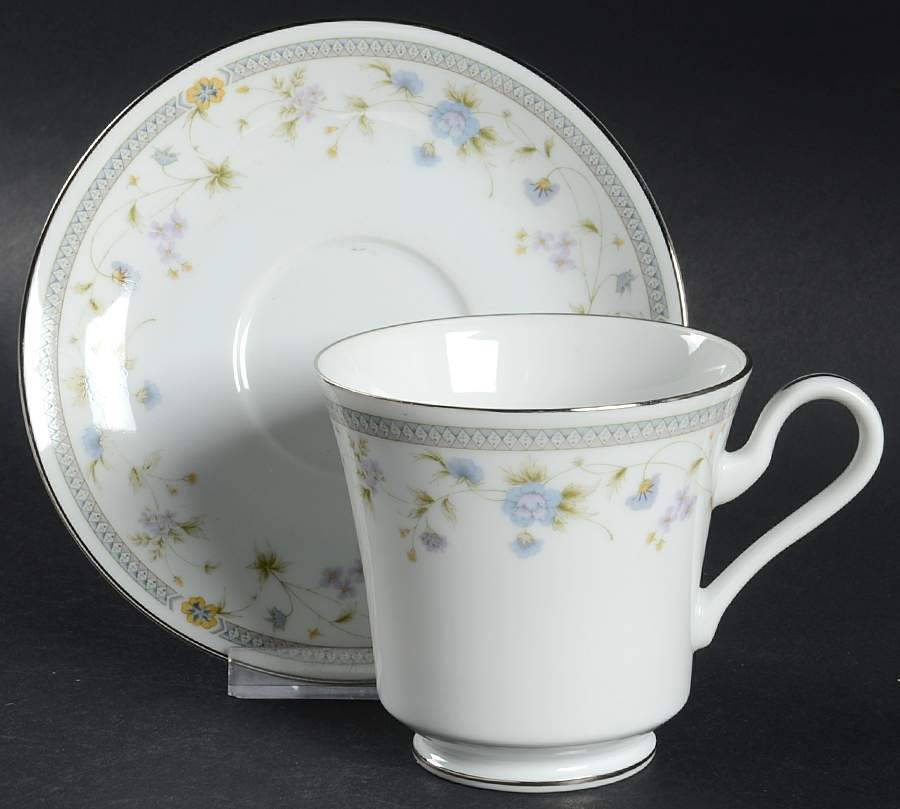 Limousin Footed Cup & Saucer Set by Mikasa-1