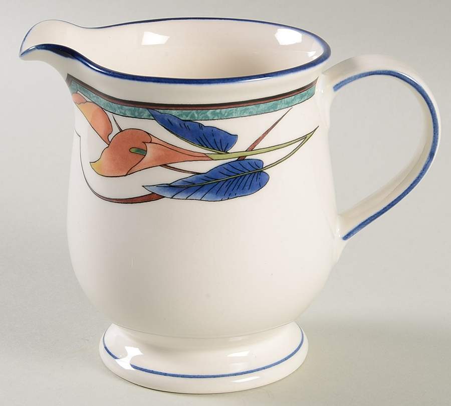 Lily Royale Creamer by Mikasa-1