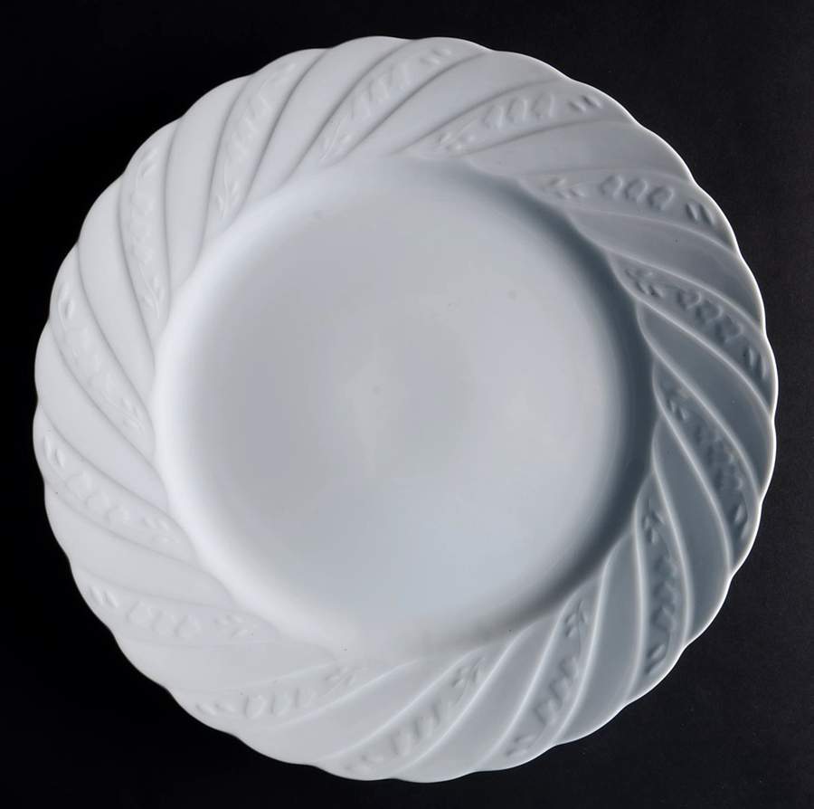 Lily of The Valley 12" Chop Plate (Round Platter) by Mikasa-1