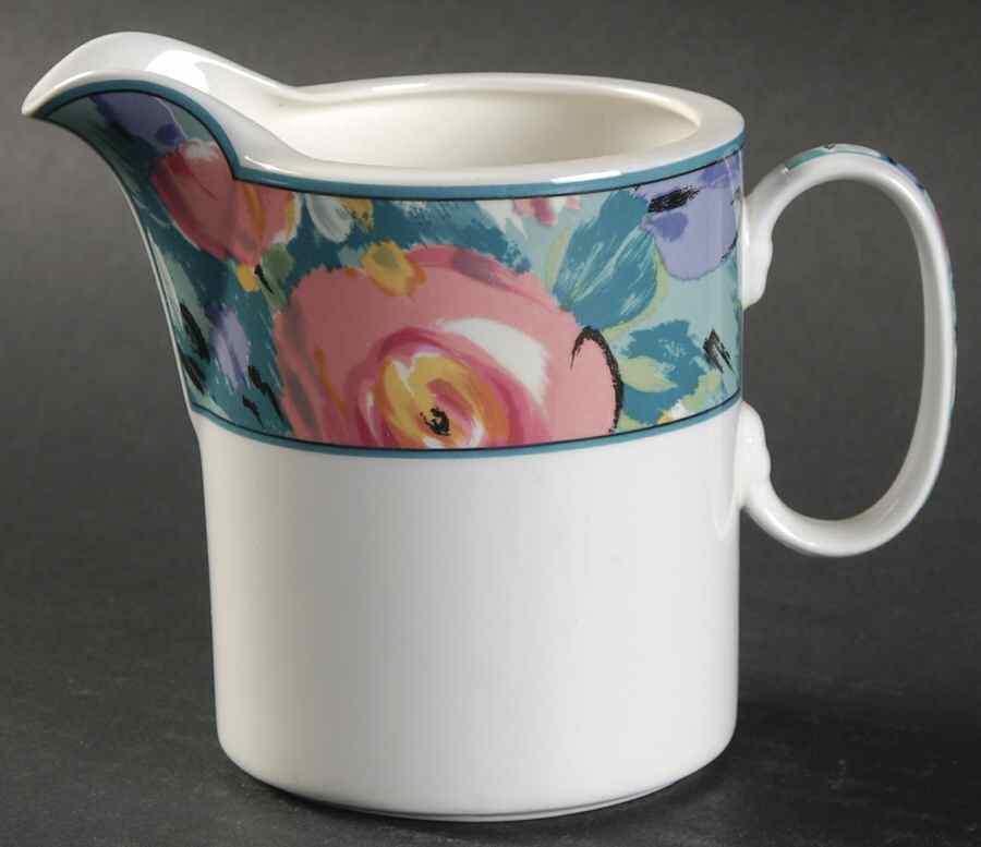 Love Bloom Creamer by Mikasa-1