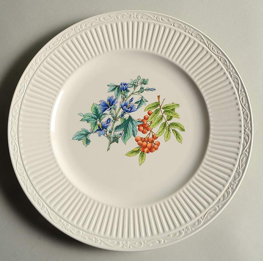 Love Medley Dinner Plate by Mikasa-1