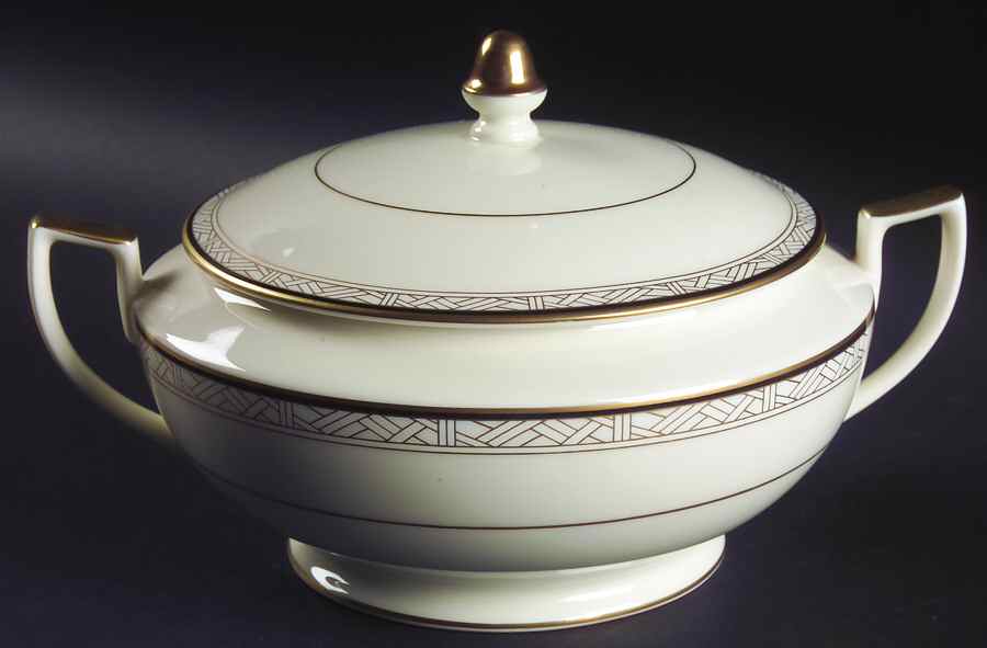 London Terrace Round Covered Vegetable by Mikasa-1