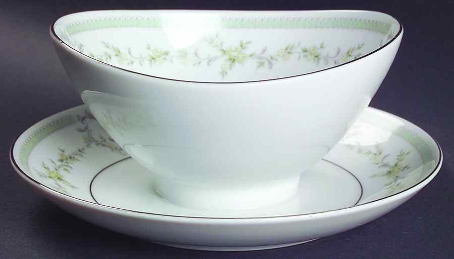Louise Gravy Boat with Attached Underplate by Mikasa-1