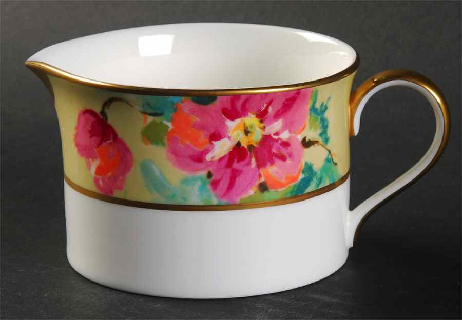 Louvre Creamer by Mikasa-1