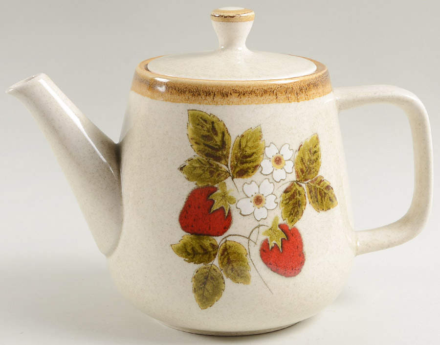 Luscious Teapot & Lid by Mikasa-1