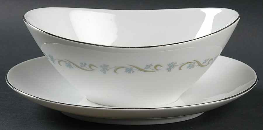 Lydia Gravy Boat with Attached Underplate by Mikasa-1
