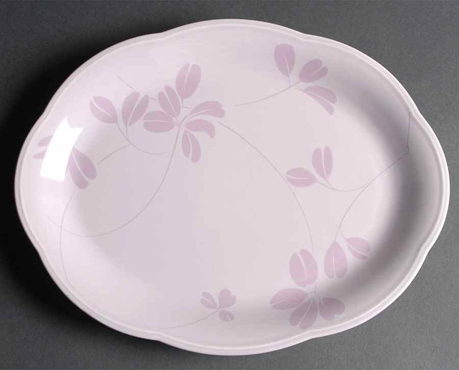 Lyric (Rondo, EJ102) 14" Oval Serving Platter by Mikasa-1