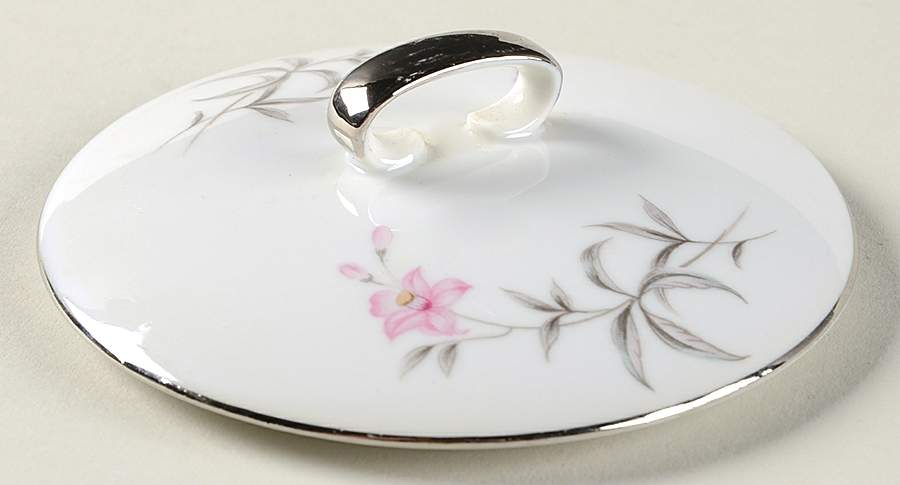Marietta Bloom Lid for Sugar Bowl by Mikasa-1