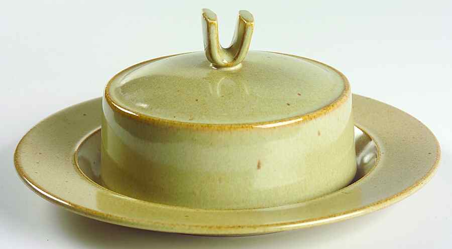 Malibu Canyon Round Covered Butter by Mikasa-1