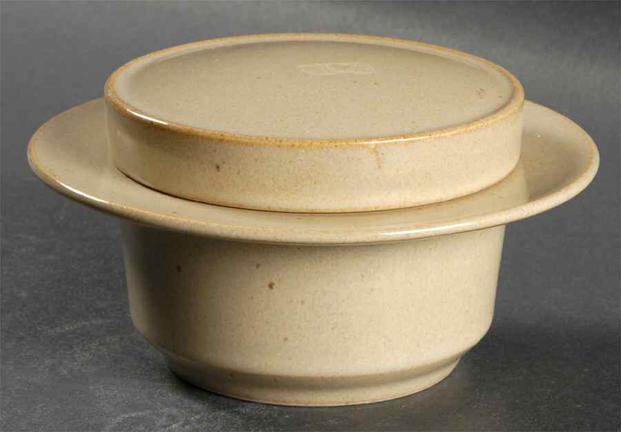 Malibu Canyon Sugar Bowl & Lid by Mikasa-1