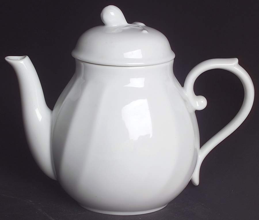 Madison Teapot & Lid by Mikasa-1