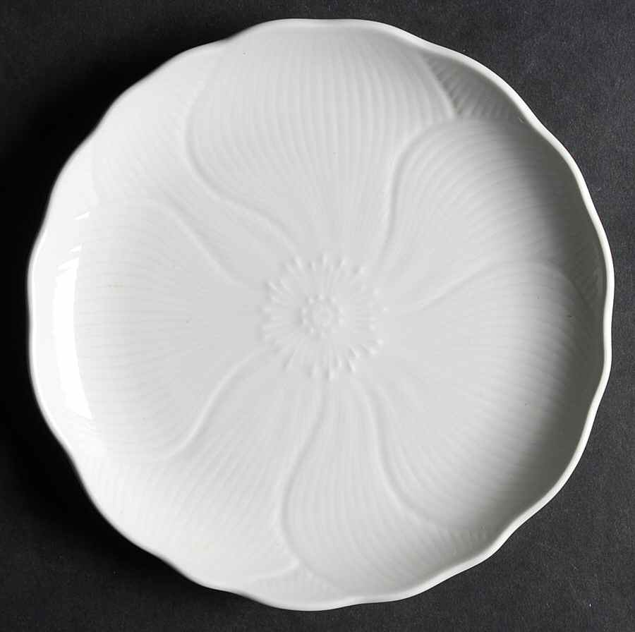 Magnolia Bread & Butter Plate by Mikasa-1