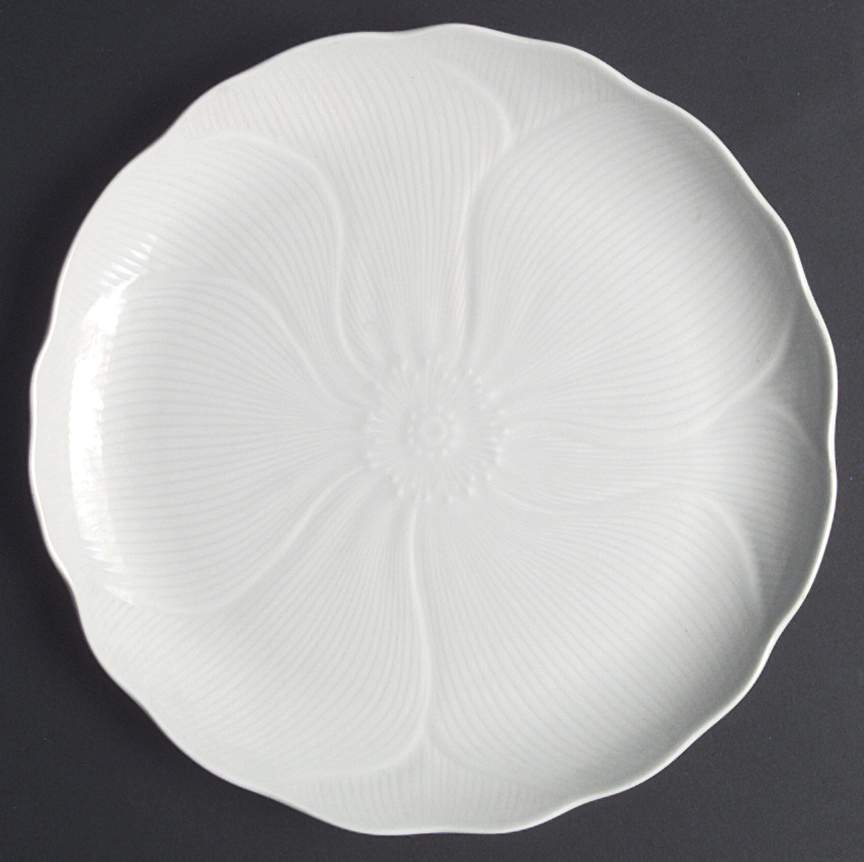 Magnolia Dinner Plate by Mikasa-1