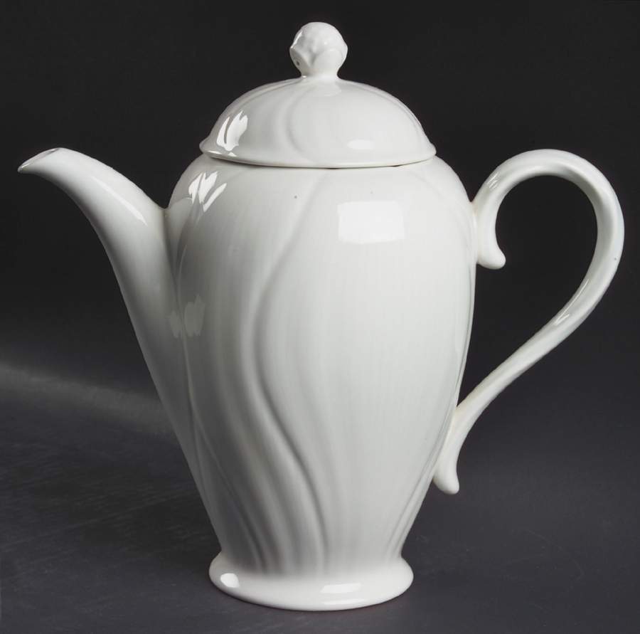 Magnolia Coffee Pot & Lid by Mikasa-1