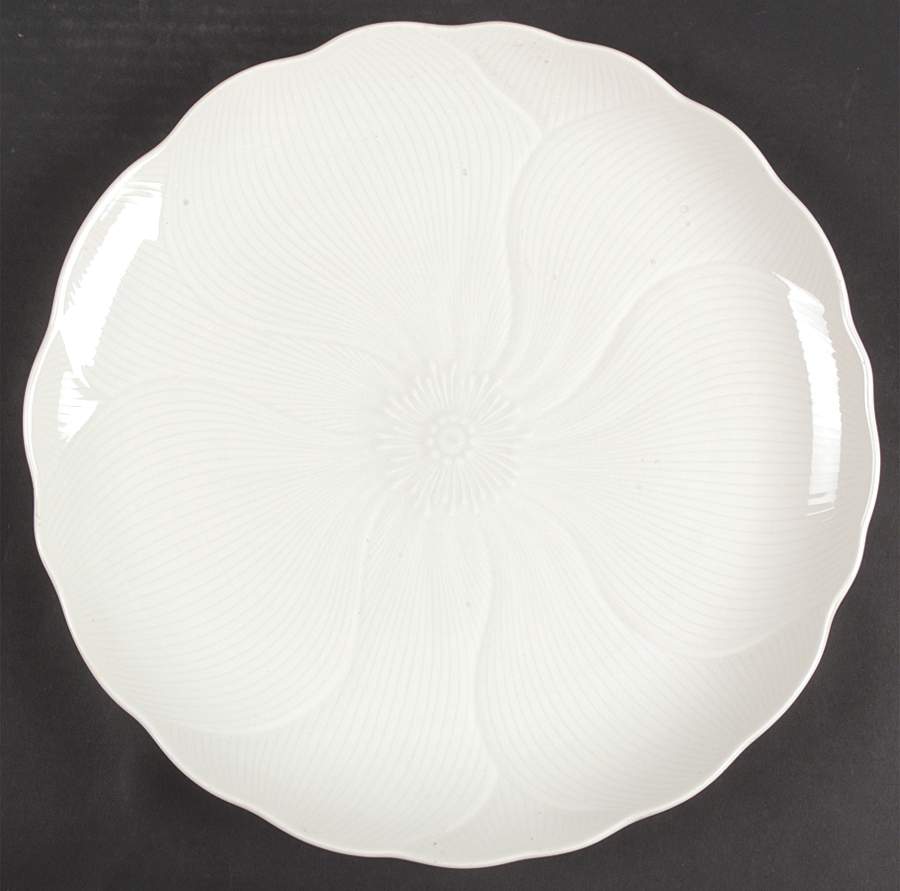 Magnolia 12" Chop Plate (Round Platter) by Mikasa-1