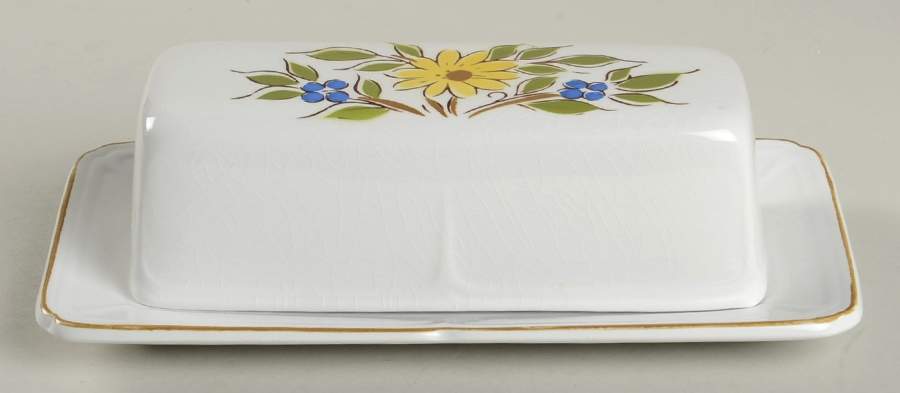 Majolica 1/4 Lb Covered Butter by Mikasa-1