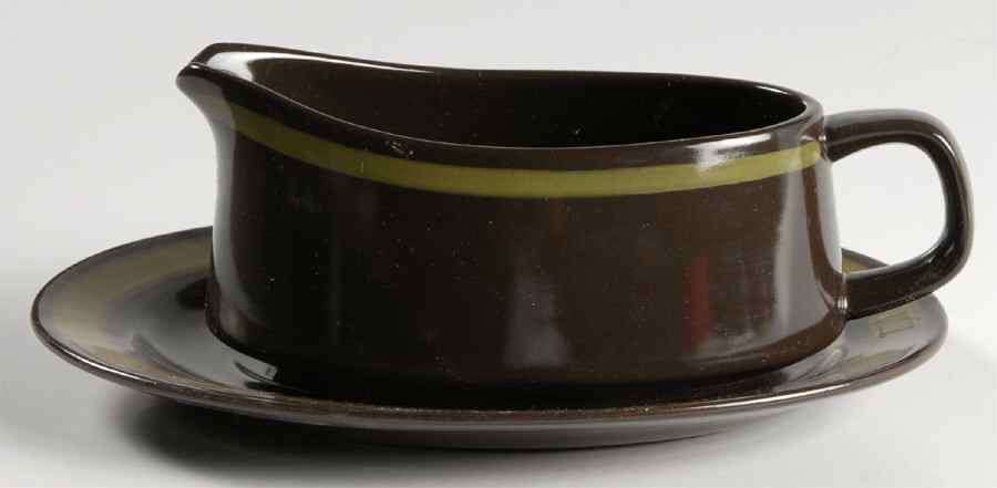 Majorca Gravy Boat & Underplate by Mikasa-1