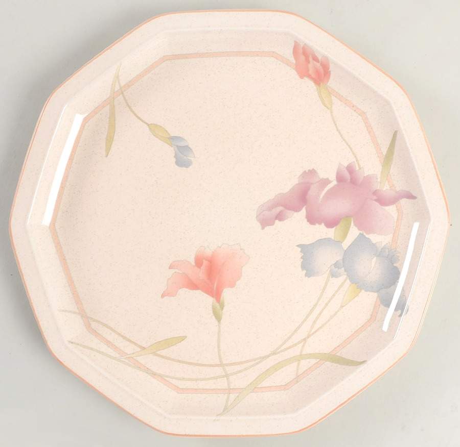 Magic Moods Dinner Plate by Mikasa-1