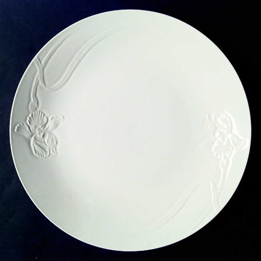 May Melody Dinner Plate by Mikasa-1