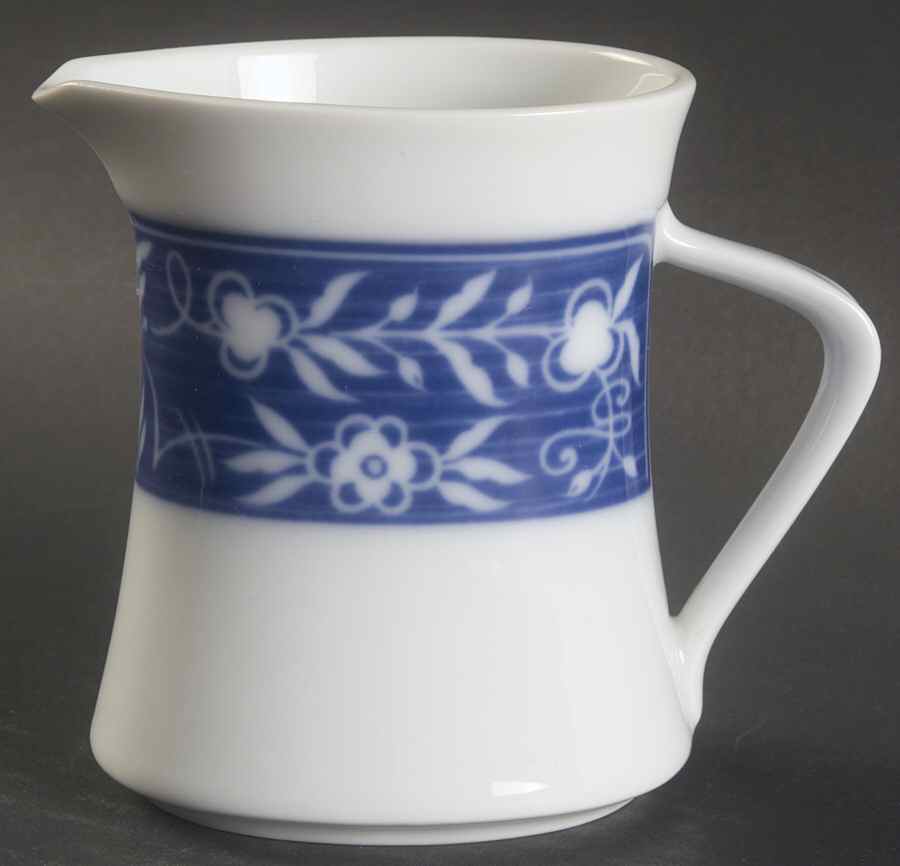 Mandarin Creamer by Mikasa-1