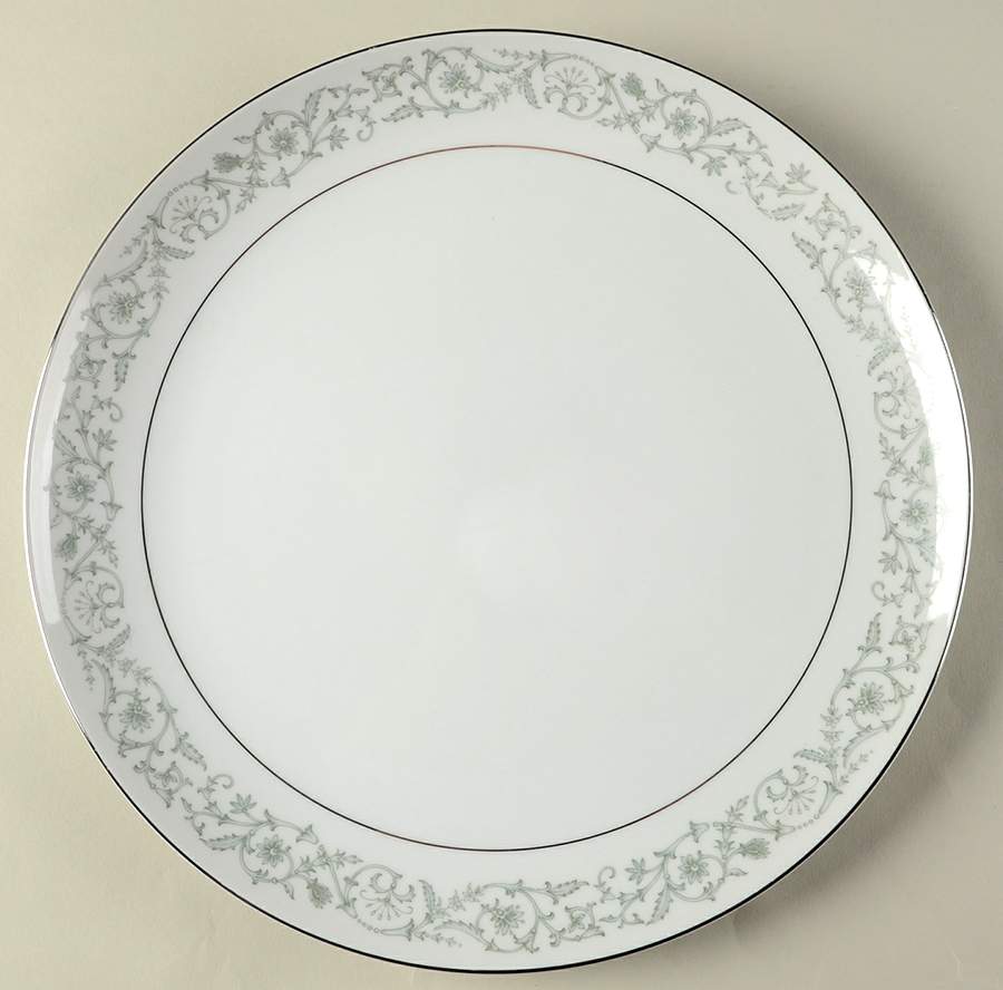 Manor 12" Chop Plate (Round Platter) by Mikasa-1